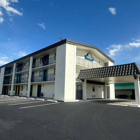 Days Inn By Wyndham Farmington Nm Exteriör bild