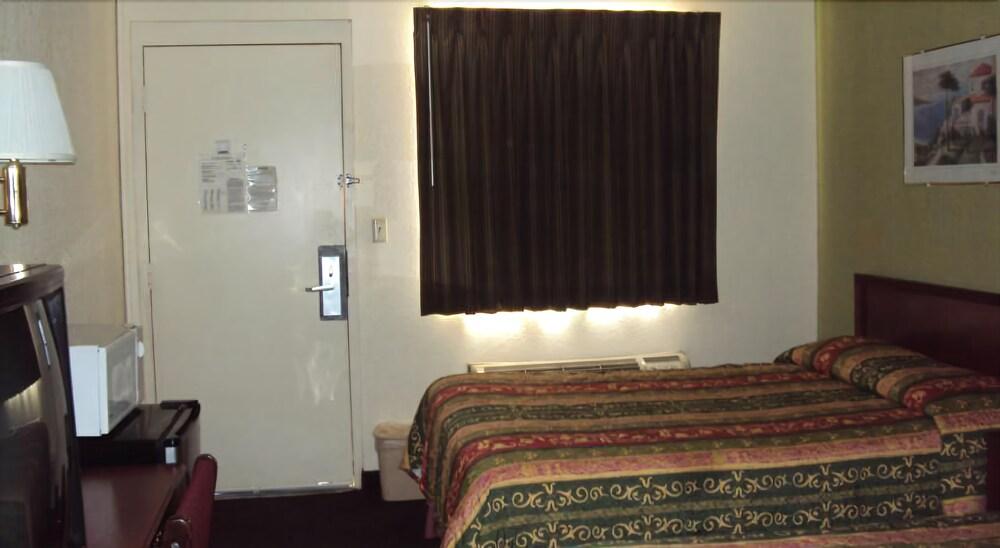Days Inn By Wyndham Farmington Nm Exteriör bild